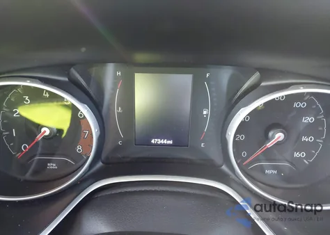 2019 Jeep Compass Altitude 4X4 from USA, damaged, VIN 3C4NJDBB9KT601373